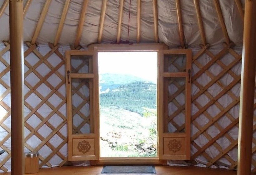 ホテル Yourte Nature Saint Roch