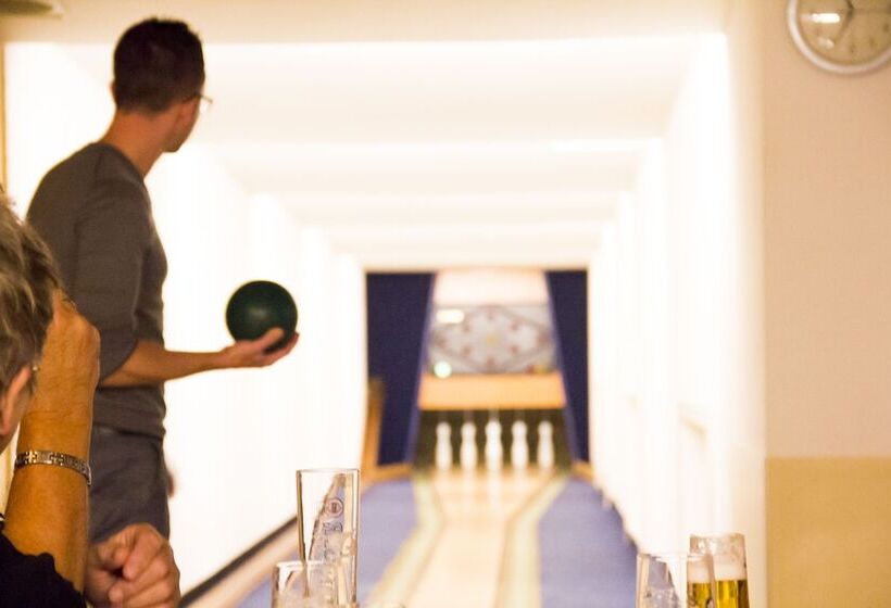 ホテル Zur Neroburg