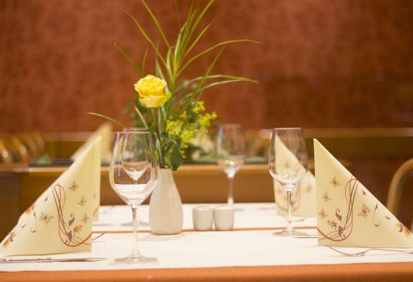 ホテル Zur Neroburg