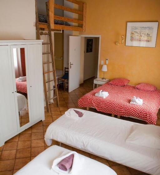 ペンション Auberge De La Vallee