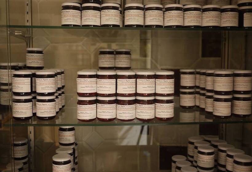 膳宿费 Domaine De Puytirel