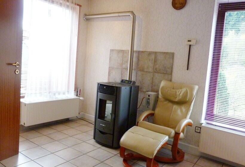 بنسيون Ferienhaus & Nurdachhaus Rothaargebirge