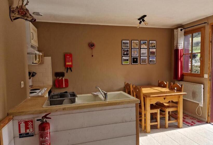 פנסיון Le Silence Du Midi