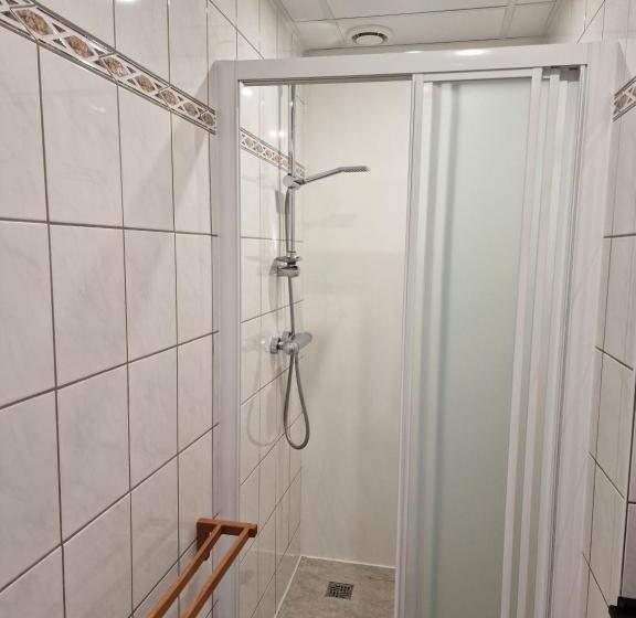 פנסיון Le Silence Du Midi