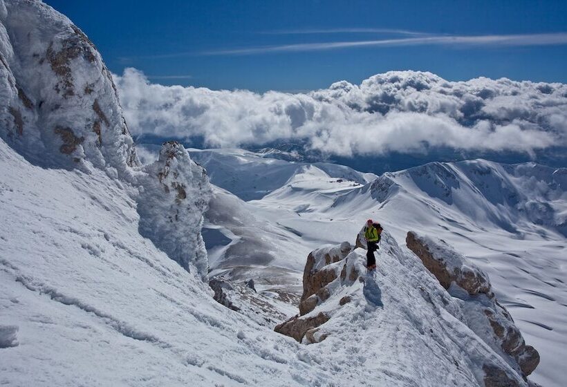 بنسيون Rifugio Della Rocca