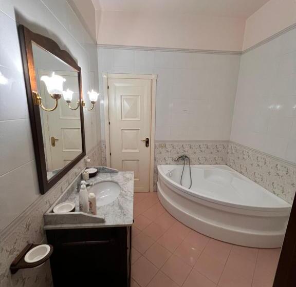 تختخواب و صبحانه La Casa Di Fili