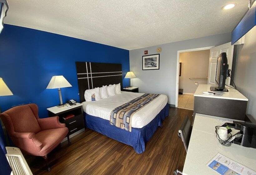 هتل Baymont By Wyndham Albany At Albany Mall