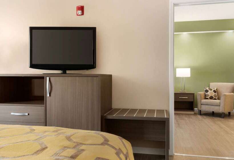 בית מלון כפרי Ormond Beach Inn