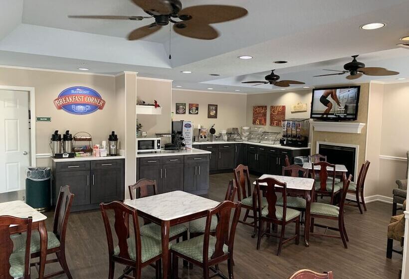 בית מלון כפרי Ormond Beach Inn