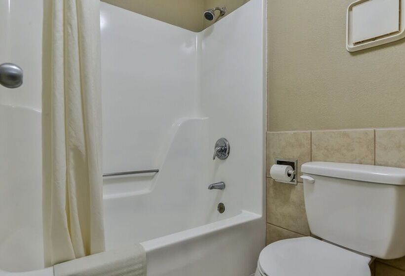 酒店 Red Roof Inn Raleigh Northeast   Downtown