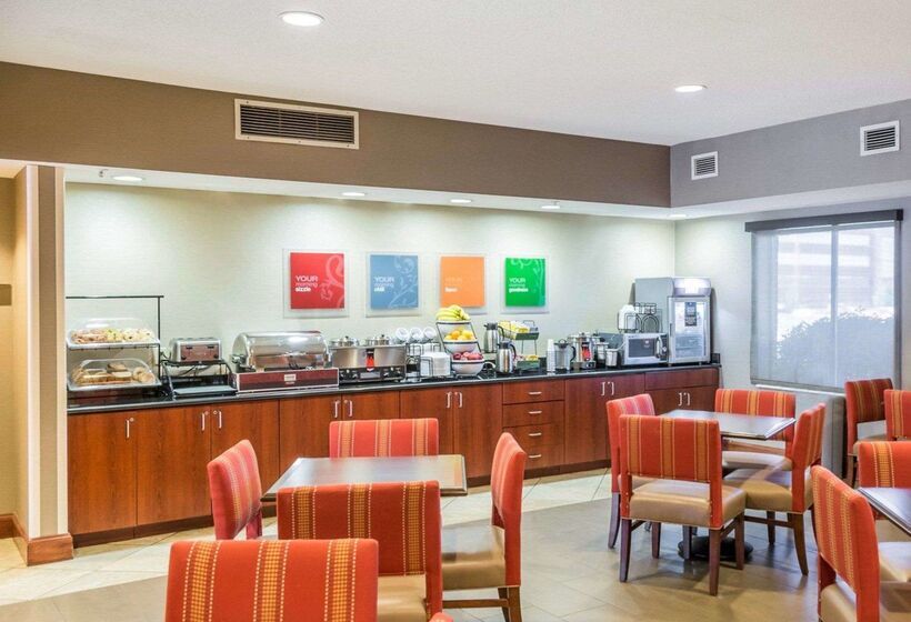 בית מלון כפרי Comfort Inn & Suites West Chester   North Cincinnati