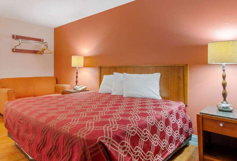 هتل Econo Lodge