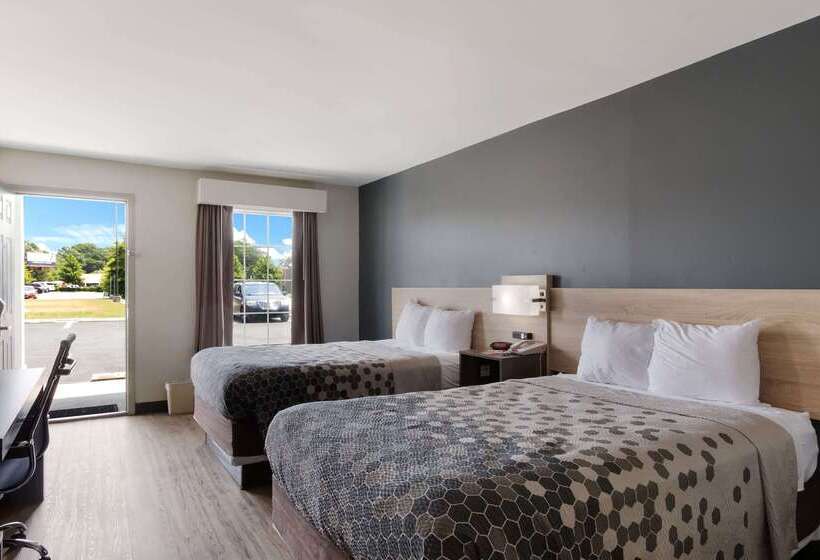 هتل Econo Lodge