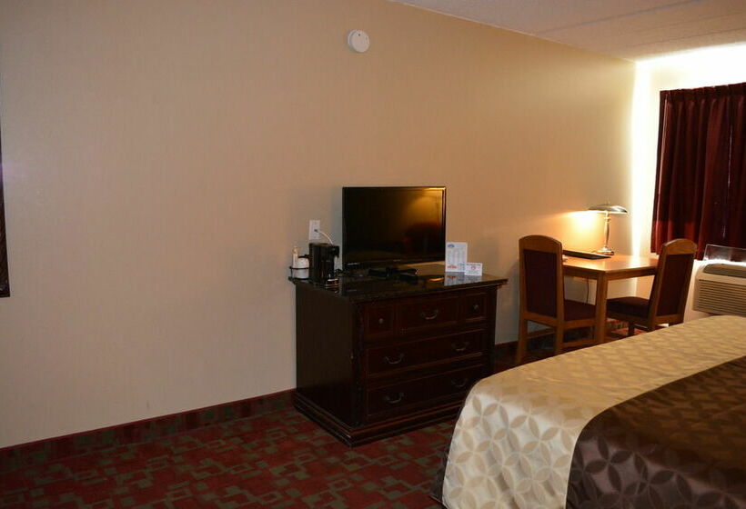 هتل Grand Forks Travelodge