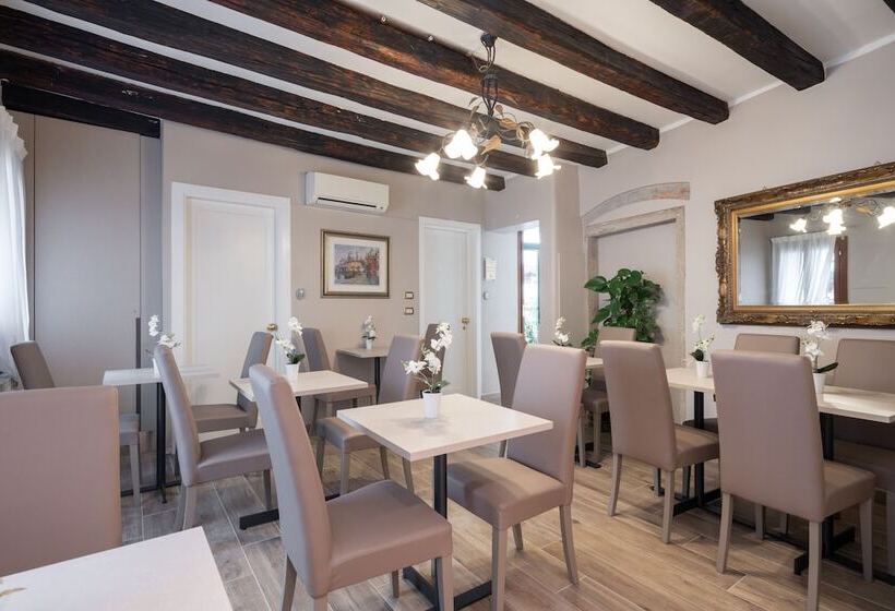 Fotos del hotel Herion:  47