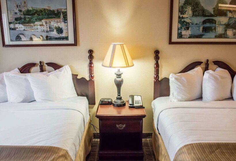 هتل Quality Inn Lake City