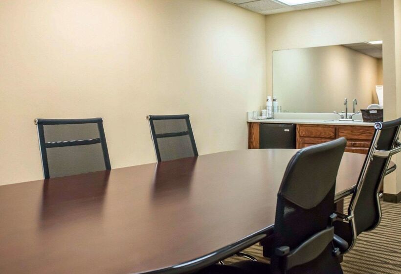 هتل Quality Inn Lake City