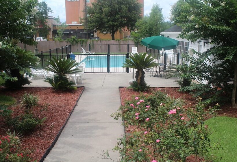 هتل Quality Inn Lake City