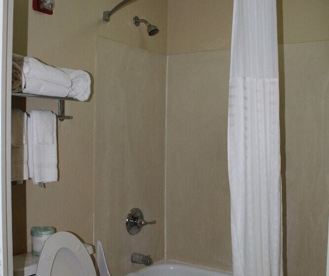 هتل Quality Inn Lake City