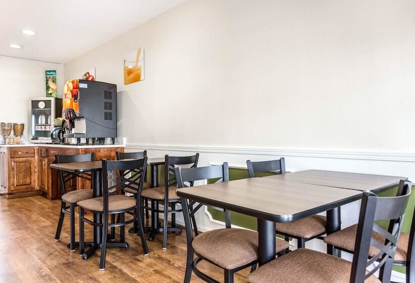 ホテル Quality Inn Lancaster