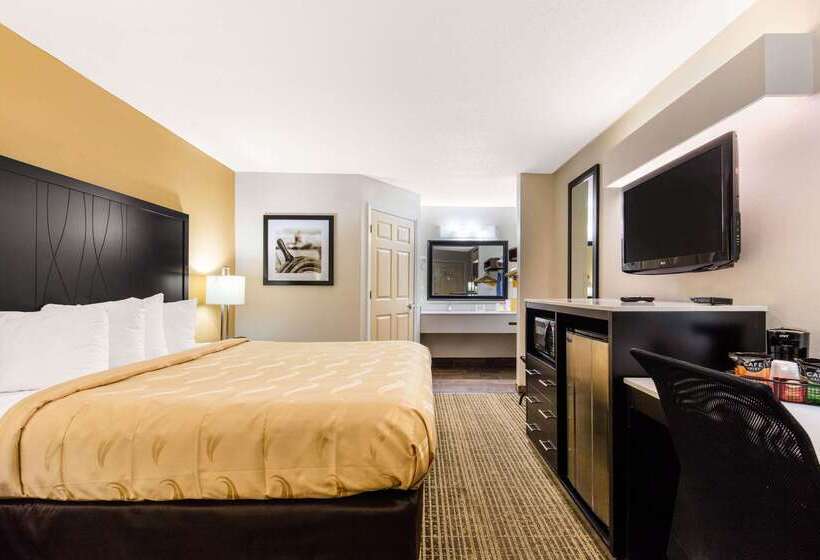 هتل Quality Inn Trussville I59 Exit 141
