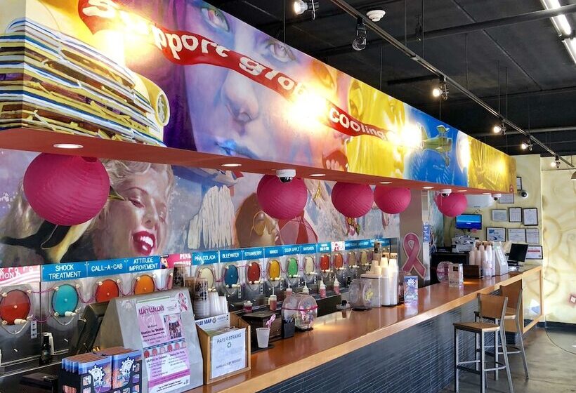 Sea And Breeze Hotel And Condo