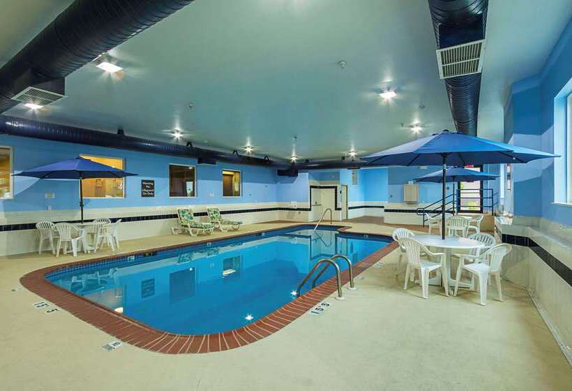 酒店 Sleep Inn & Suites