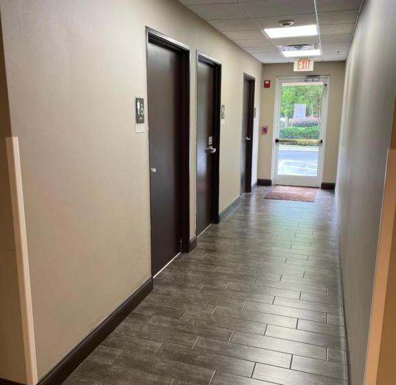هتل Sleep Inn Raleigh Durham Airport