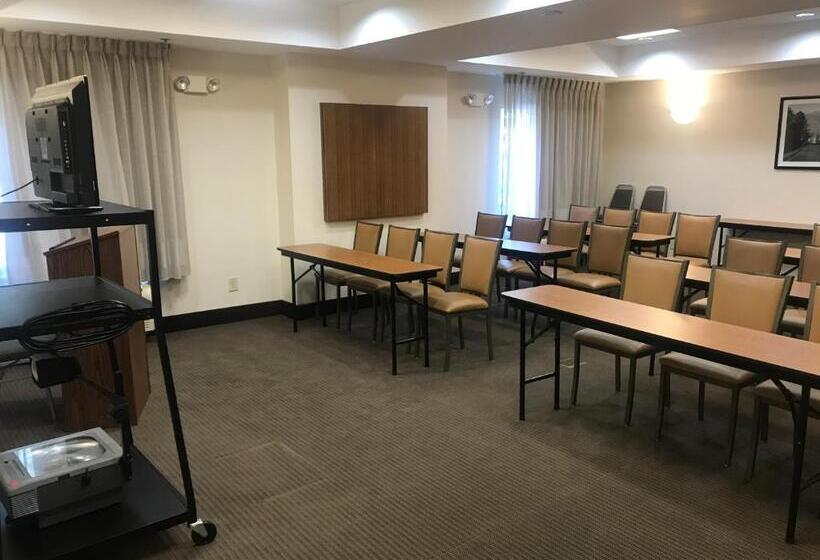 هتل Sleep Inn Raleigh Durham Airport