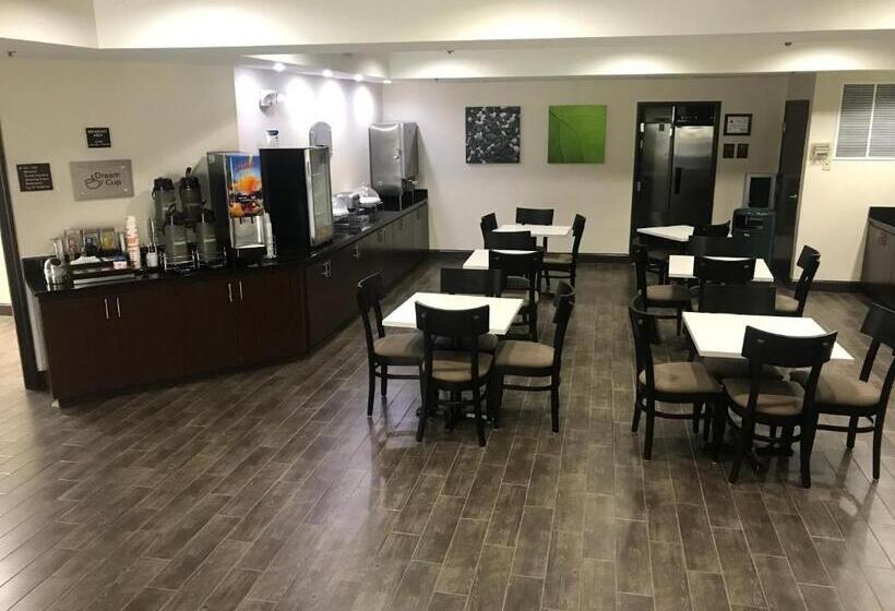 هتل Sleep Inn Raleigh Durham Airport