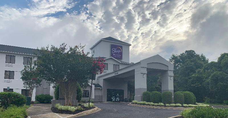 Отель Sleep Inn & Suites