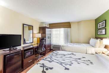 هتل Sleep Inn & Suites Kingsport Tricities Airport