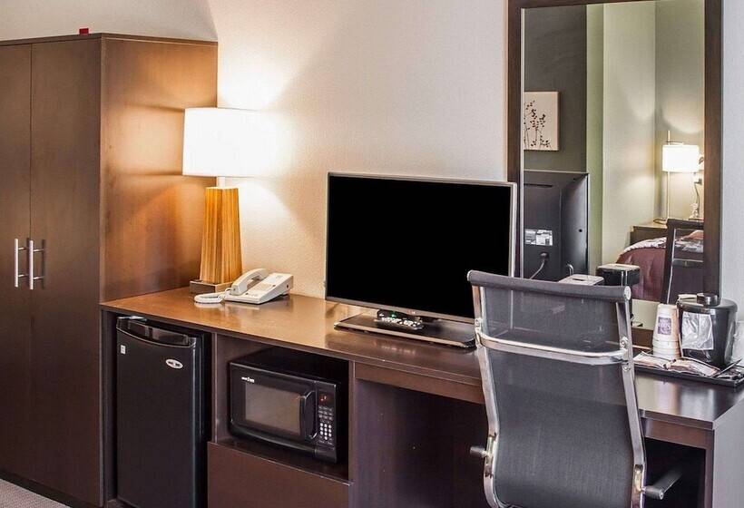 酒店 Sleep Inn & Suites Roseburg North Near Medical Center