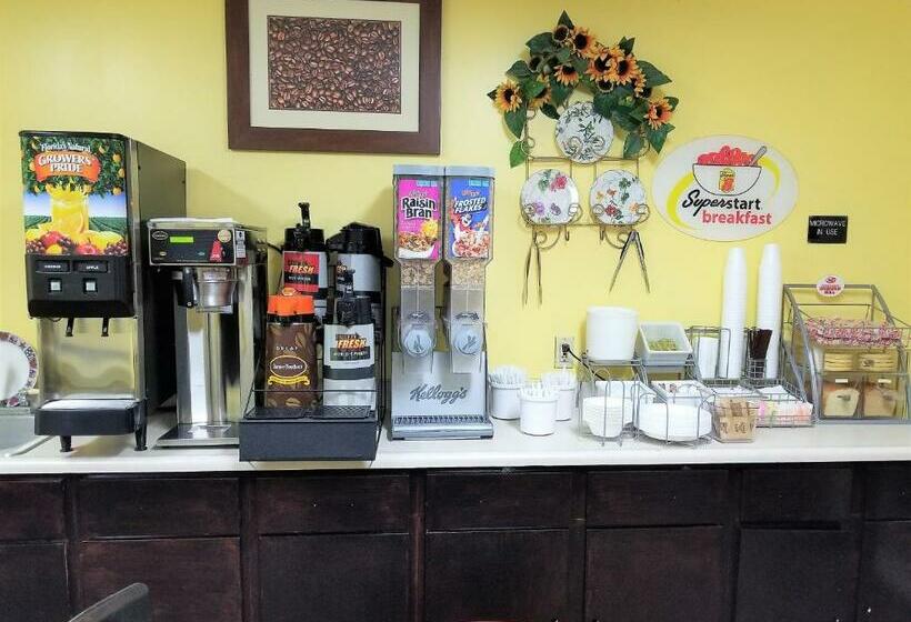 בית מלון כפרי Super 8 By Wyndham Bellmawr Nj/philadelphia Pa Area