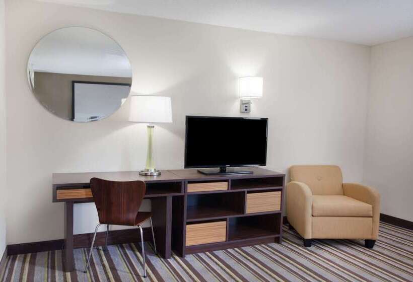 酒店 Super 8 By Wyndham Chicago/rosemont/o Hare/se