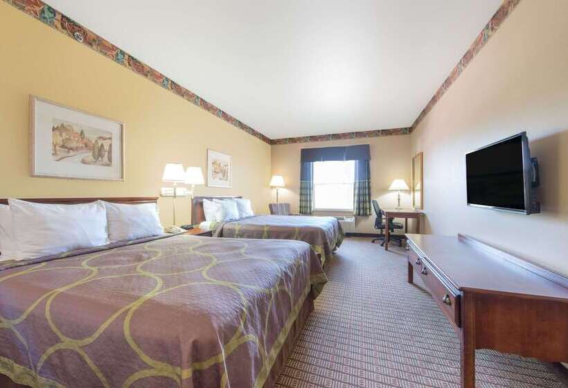 هتل Super 8 By Wyndham Fort Worth Stockyards