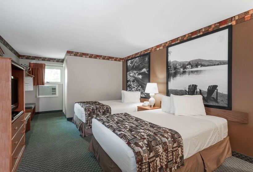 هتل Super 8 By Wyndham Lake George/downtown