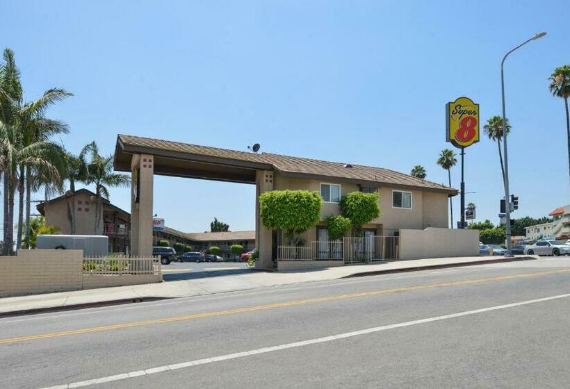 Hotel Super 8 By Wyndham Los Angeles/alhambra