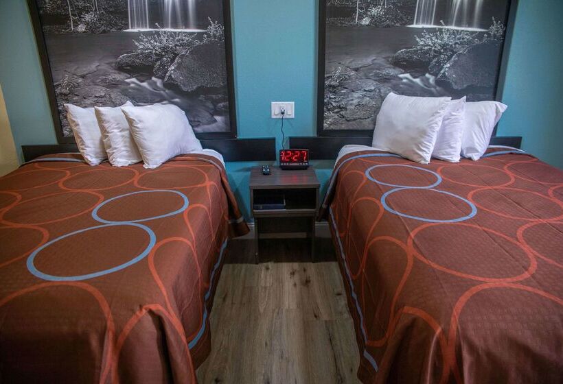 בית מלון כפרי Super 8 By Wyndham Mountain Home
