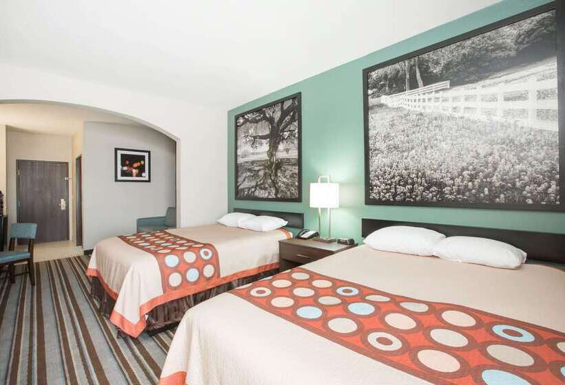 בית מלון כפרי Super 8 By Wyndham Port Arthur/nederland Area