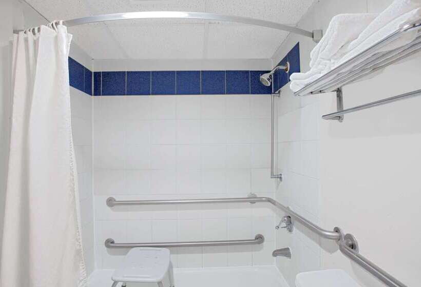 هتل Super 8 By Wyndham Port Royal/beaufort