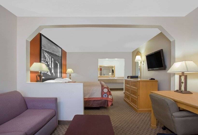 هتل Super 8 By Wyndham Port Royal/beaufort
