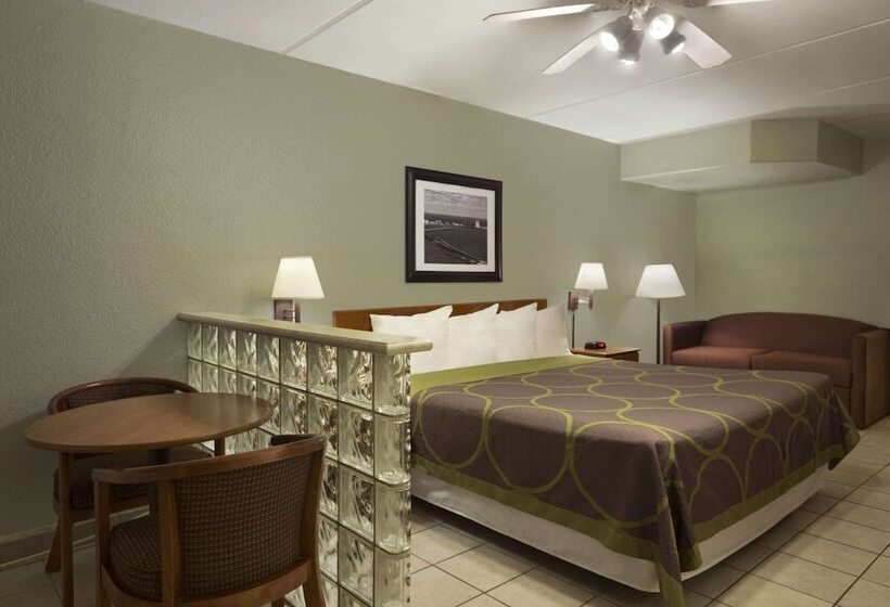 בית מלון כפרי Super 8 By Wyndham South Padre Island