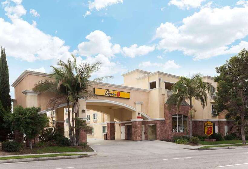 Hotel Super 8 By Wyndham Torrance Lax Airport Area