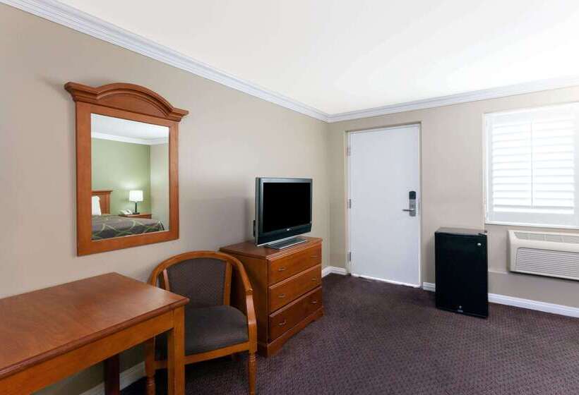 هتل Torrance Inn Lax Airport Area