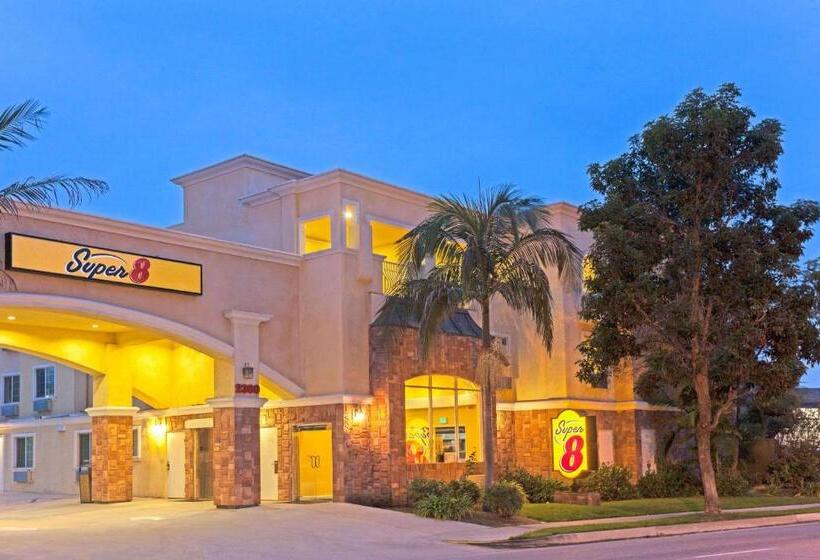 هتل Torrance Inn Lax Airport Area