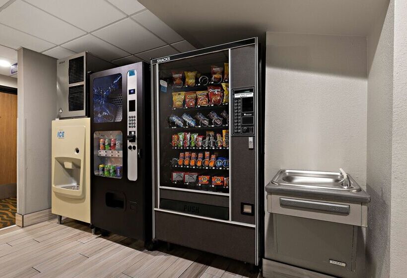 Surestay Plus Hotel By Best Western Tulsa East