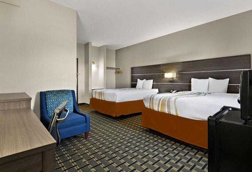 Hotel Surestay Plus  By Best Western Tulsa East