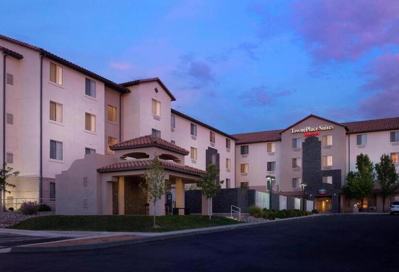 هتل Towneplace Suites By Marriott Albuquerque Airport