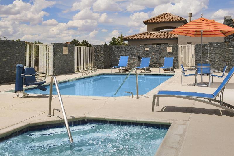 هتل Towneplace Suites By Marriott Albuquerque Airport